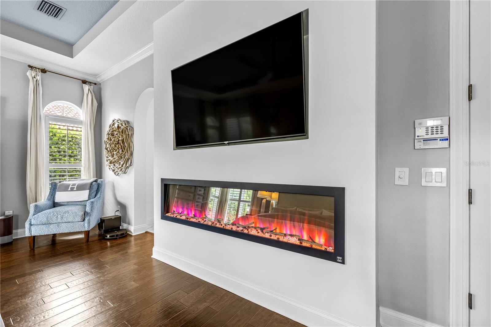 1921 FLORESTA VIEW DR