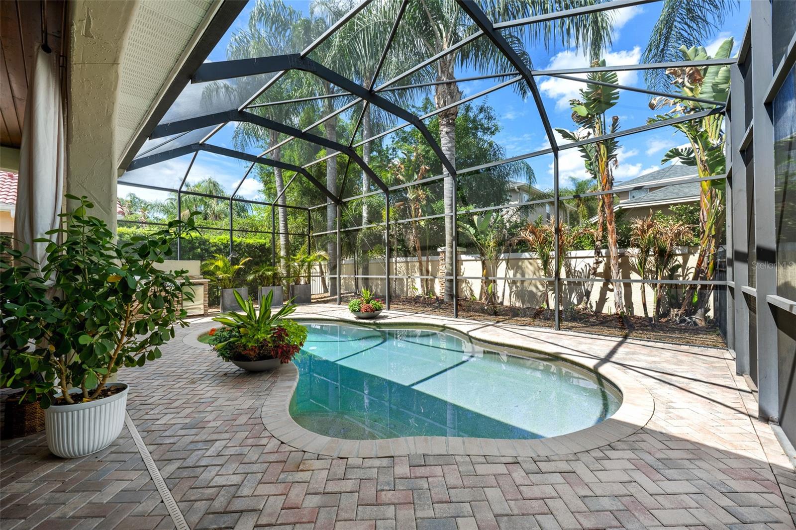1921 FLORESTA VIEW DR