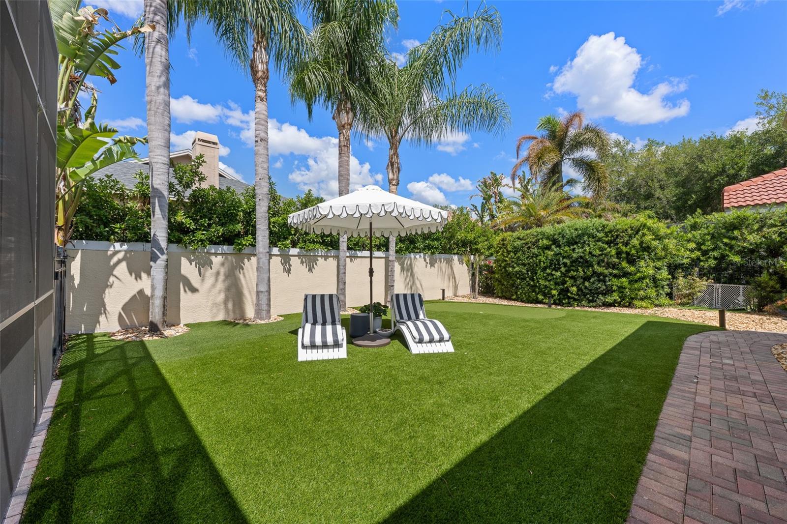 1921 FLORESTA VIEW DR