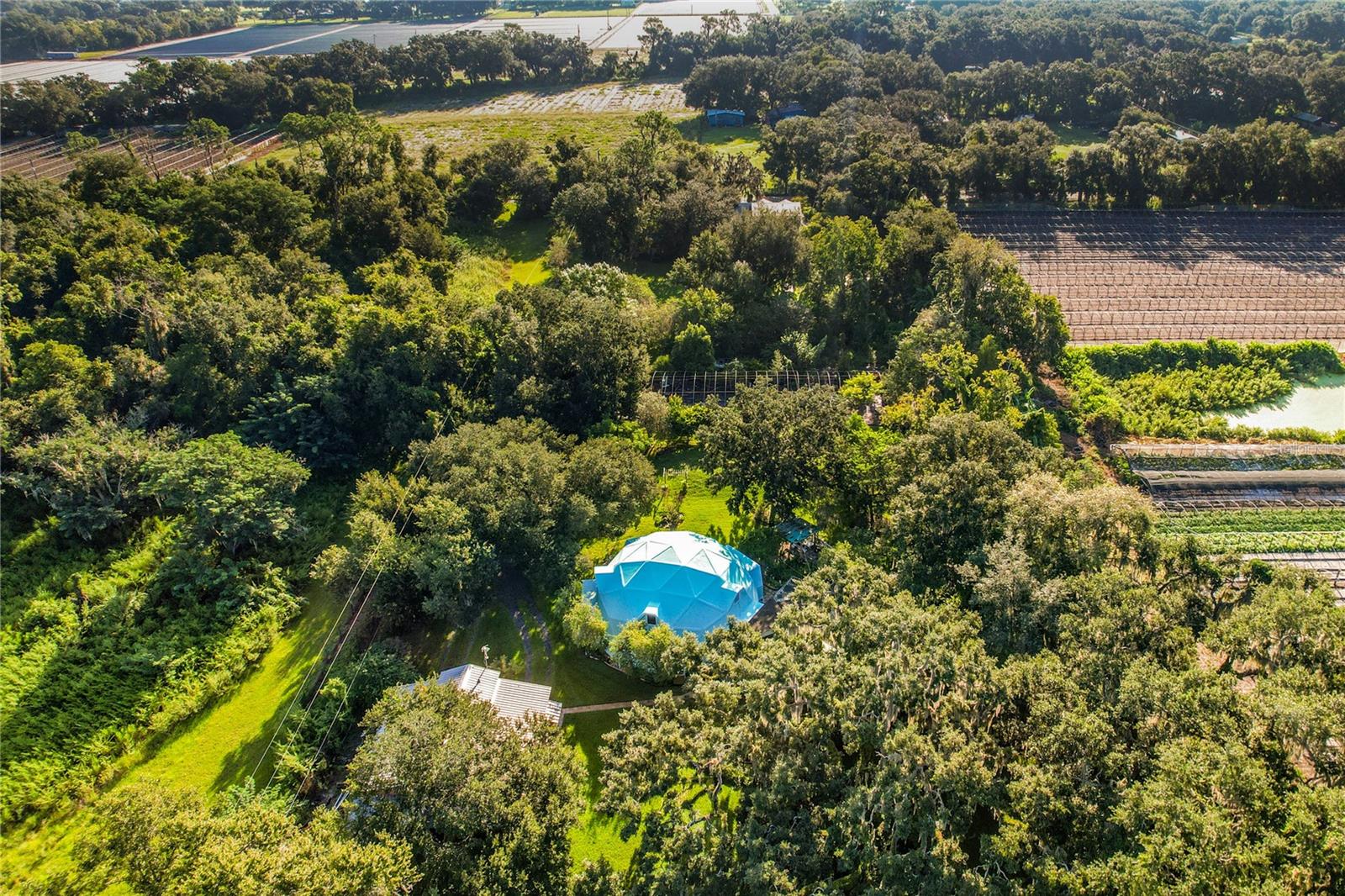 2320 BOGAERT RD