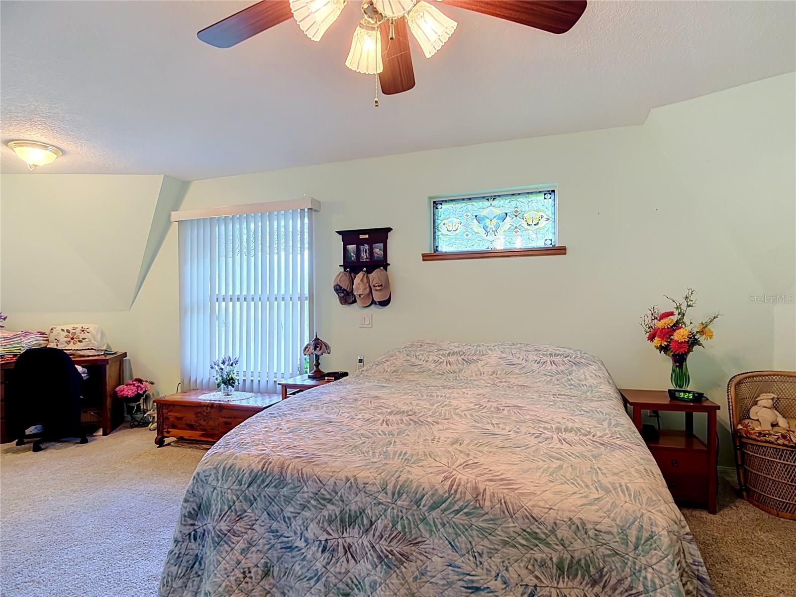 2320 BOGAERT RD