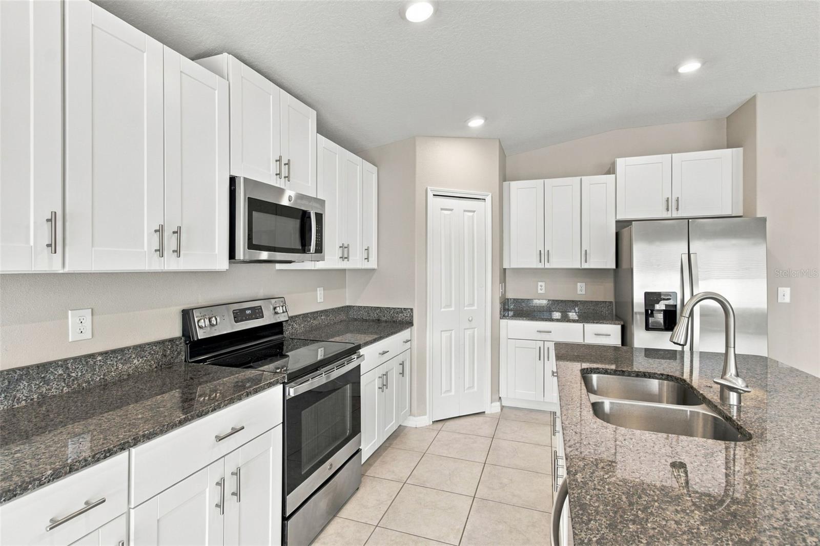 12903 WILDFLOWER MEADOW DR