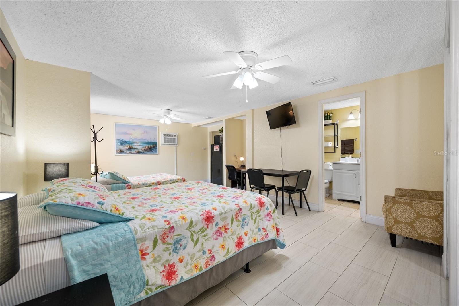 8339 DRYCREEK DR