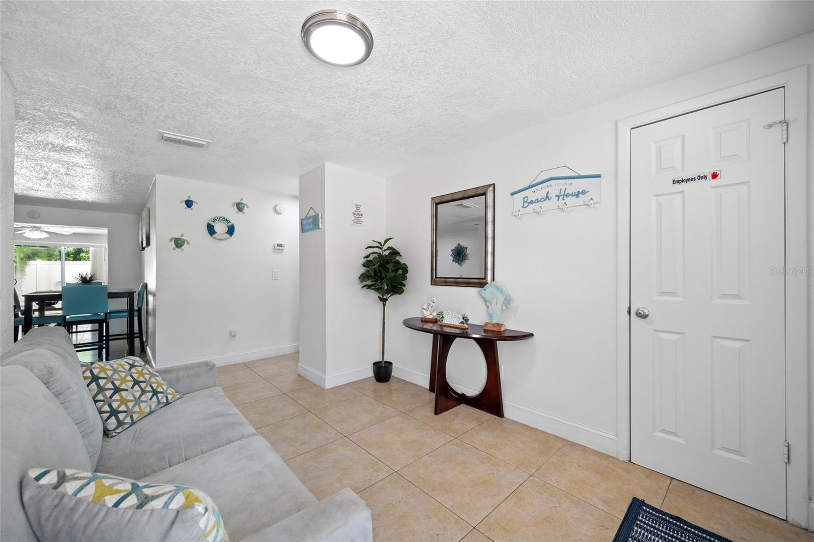 8339 DRYCREEK DR
