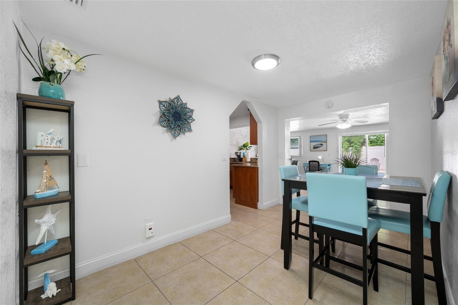 8339 DRYCREEK DR