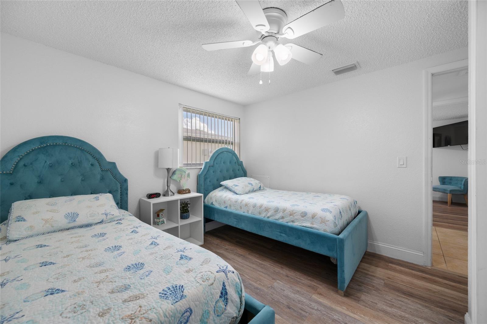 8339 DRYCREEK DR