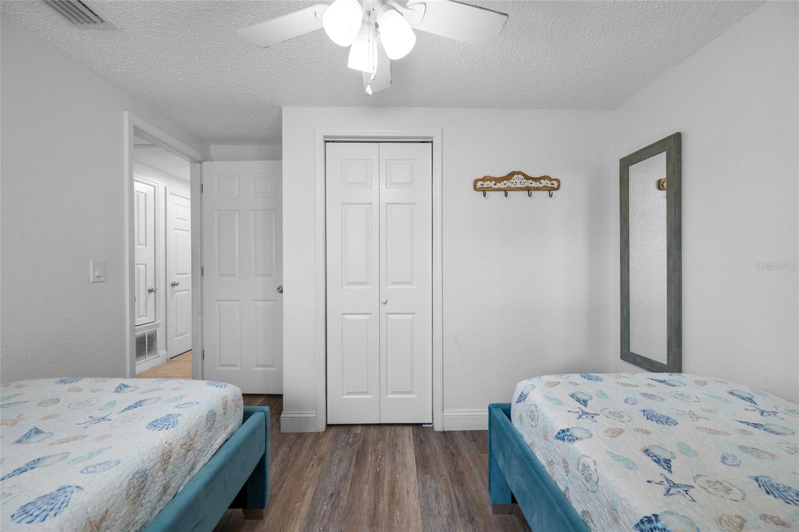 8339 DRYCREEK DR