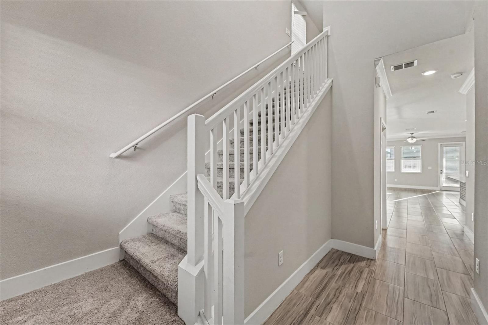 9604 LITTLE BLUESTEM DR