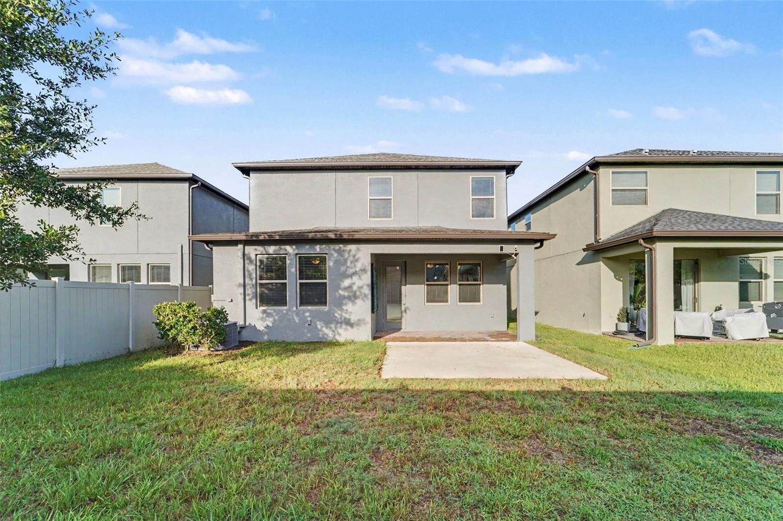 9604 LITTLE BLUESTEM DR