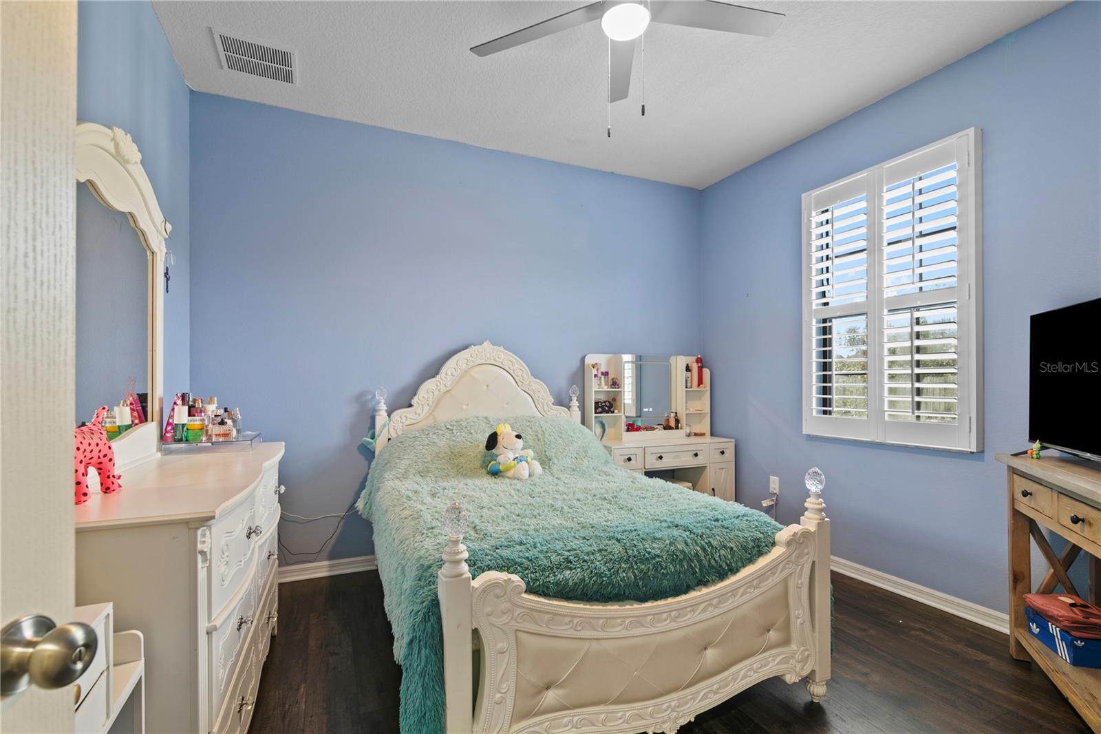 7931 HAMPTON LAKE DR