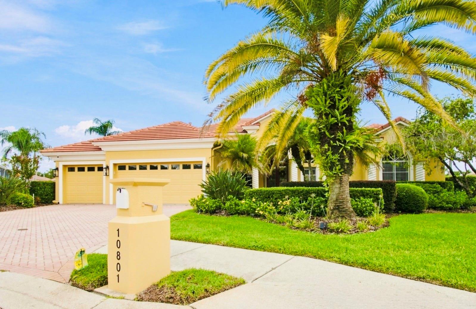 10801 Barbados Isle Dr, Tampa