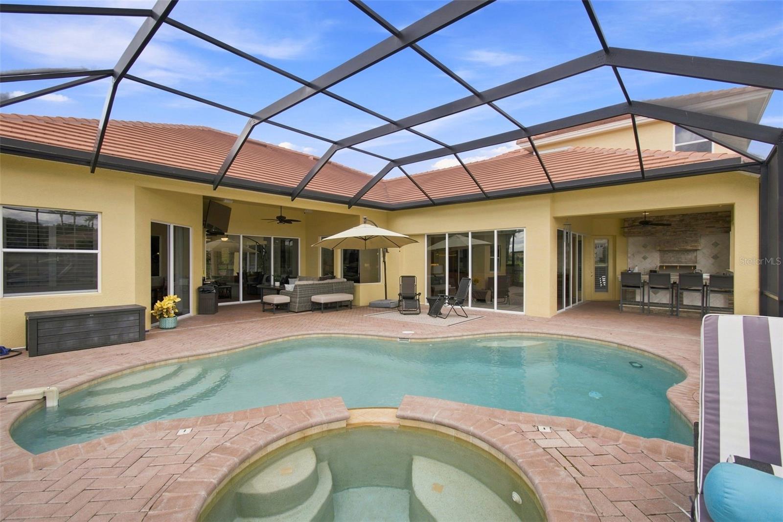 10801 BARBADOS ISLE DR