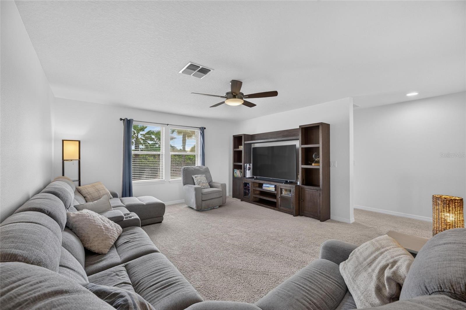 1521 CUSTER BAYOU ST