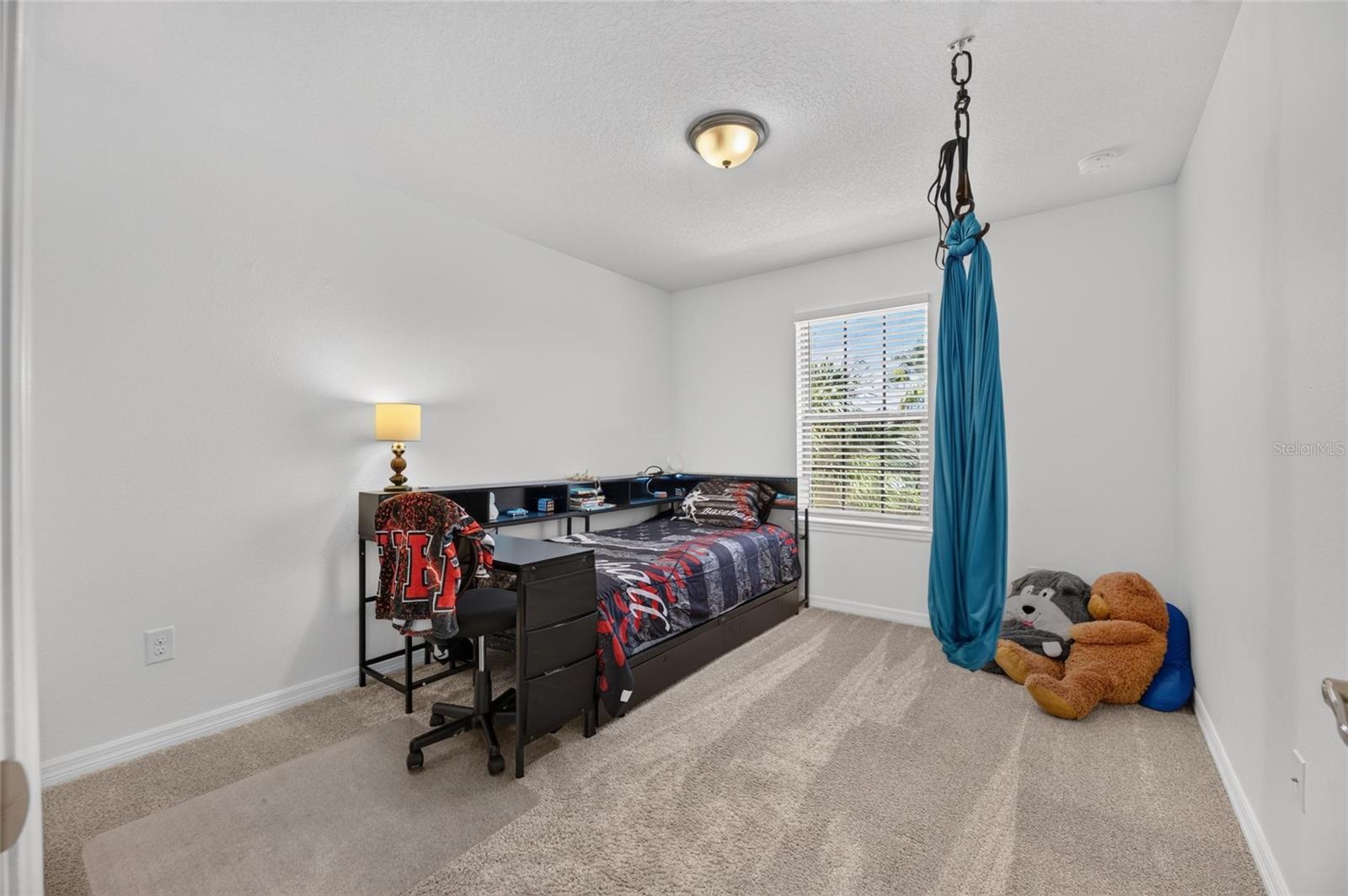 1521 CUSTER BAYOU ST