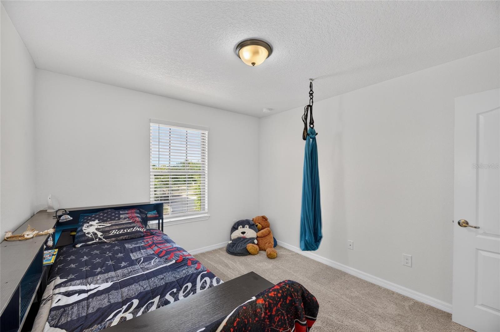 1521 CUSTER BAYOU ST