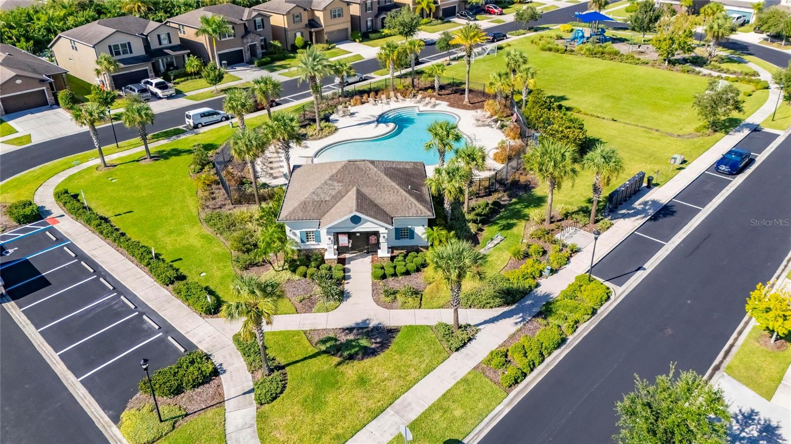 1521 CUSTER BAYOU ST