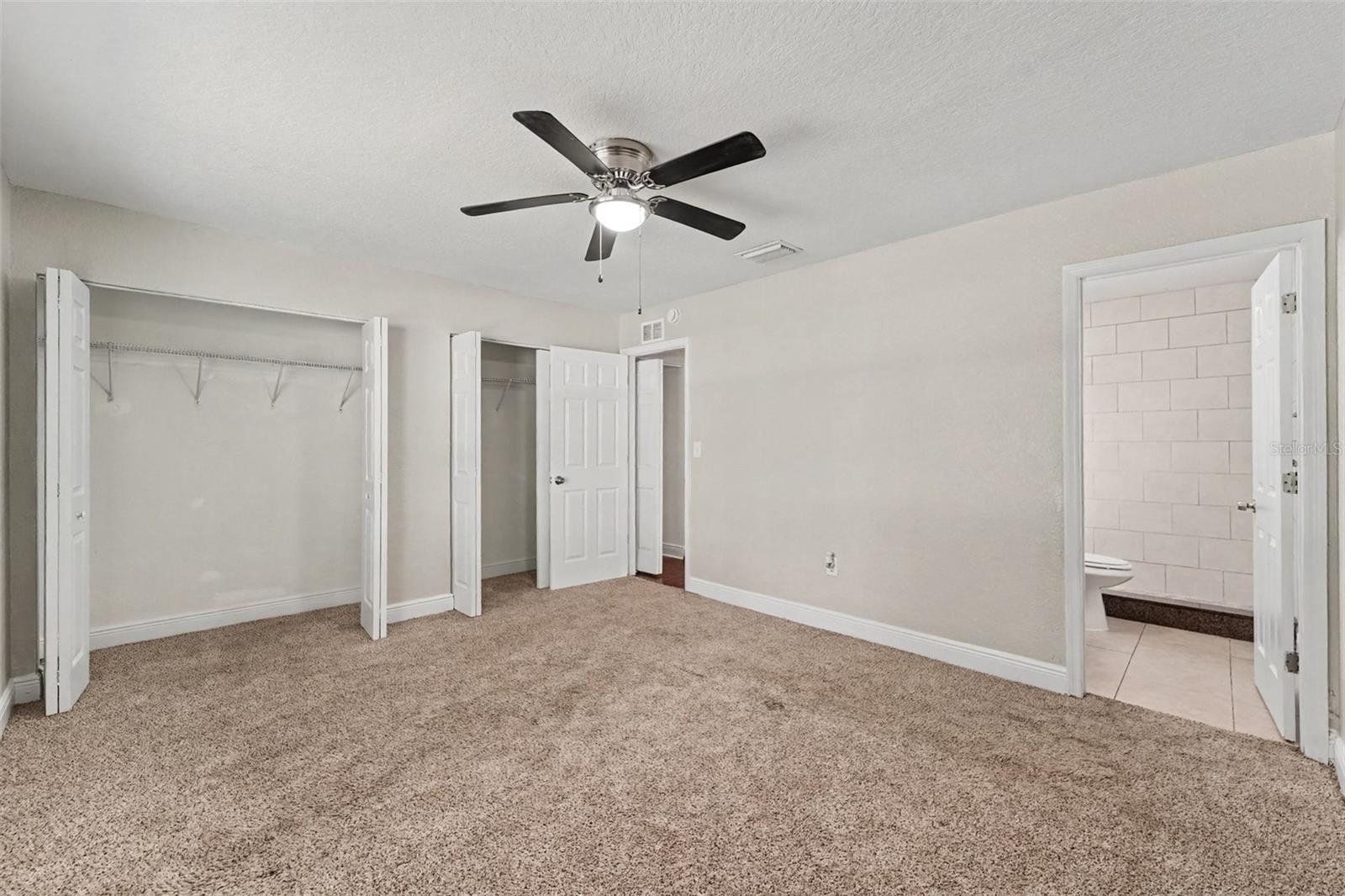 7971 ADELAIDE LOOP