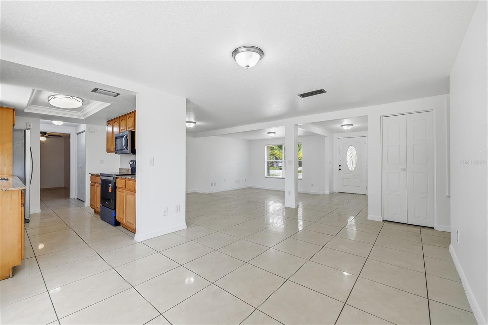 16506 FORESTLAKE DR