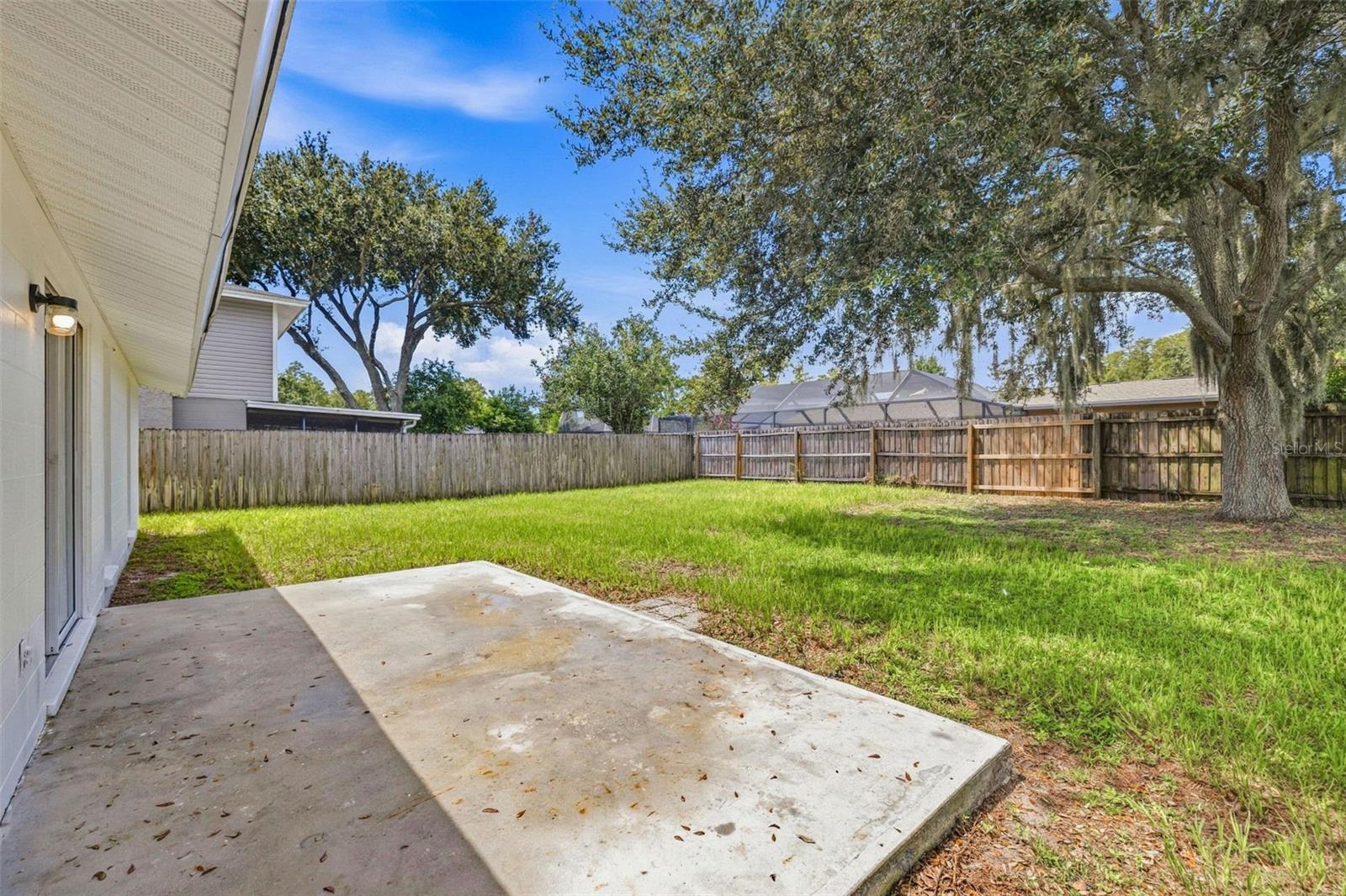 16506 FORESTLAKE DR
