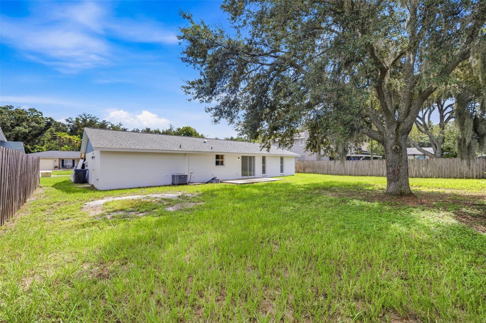 16506 FORESTLAKE DR