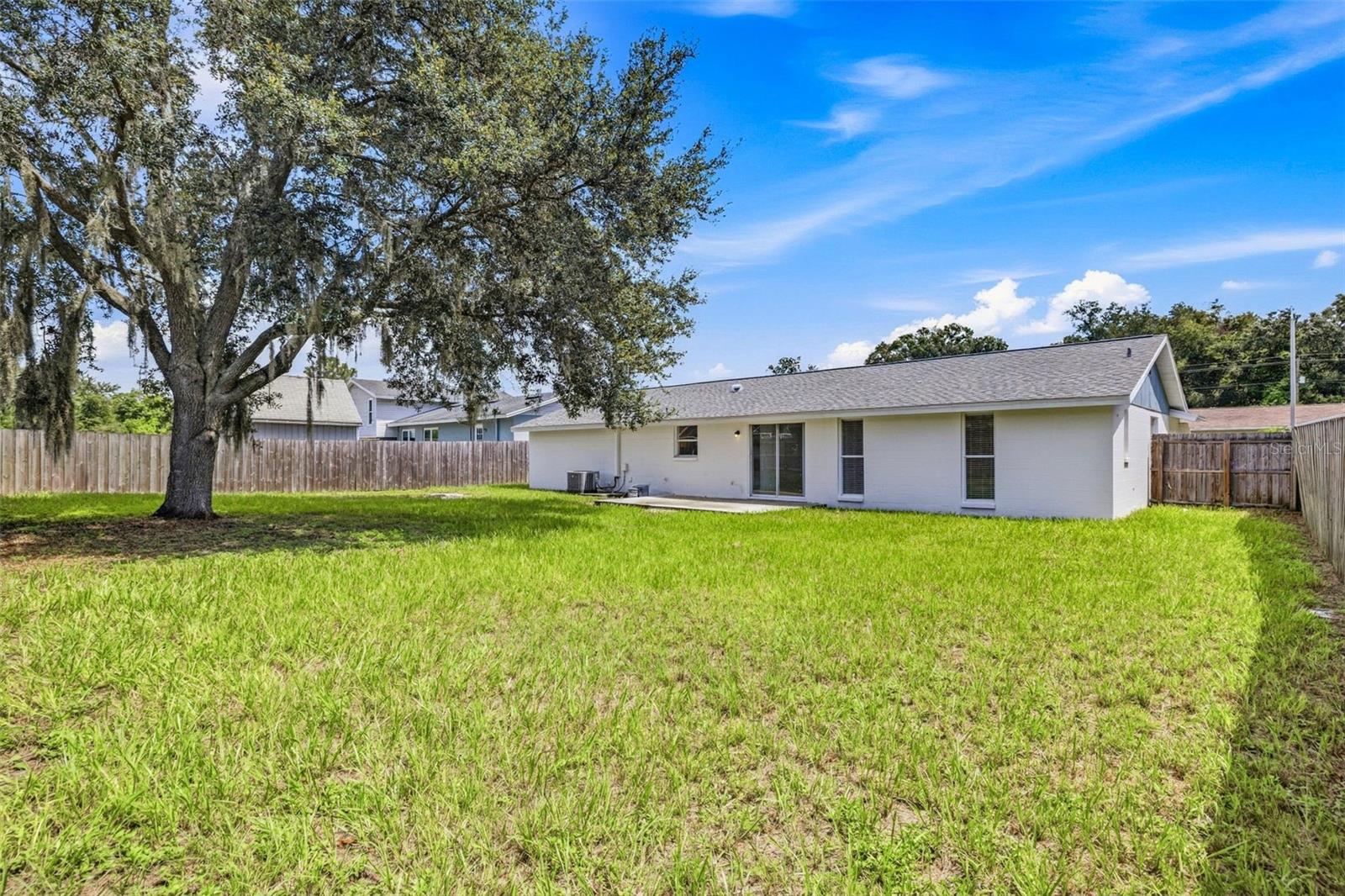 16506 FORESTLAKE DR