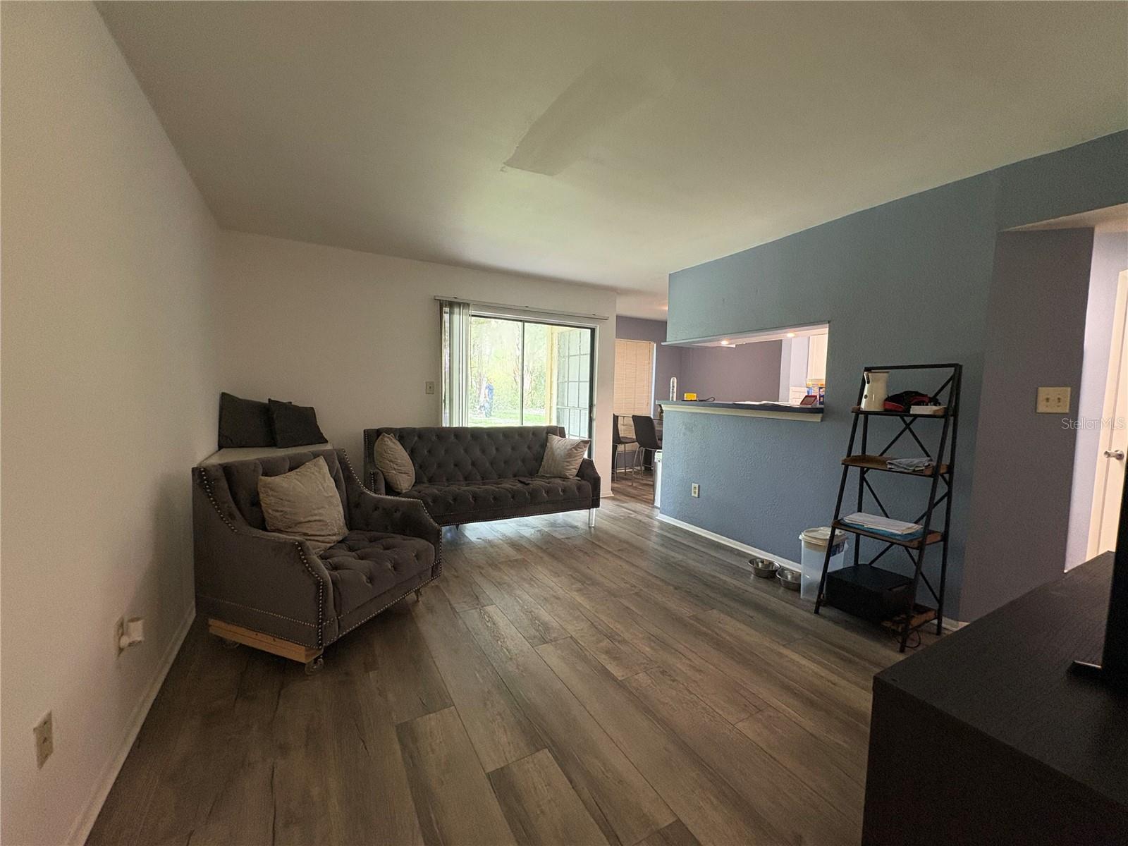 8702 MALLARD RESERVE DR #104