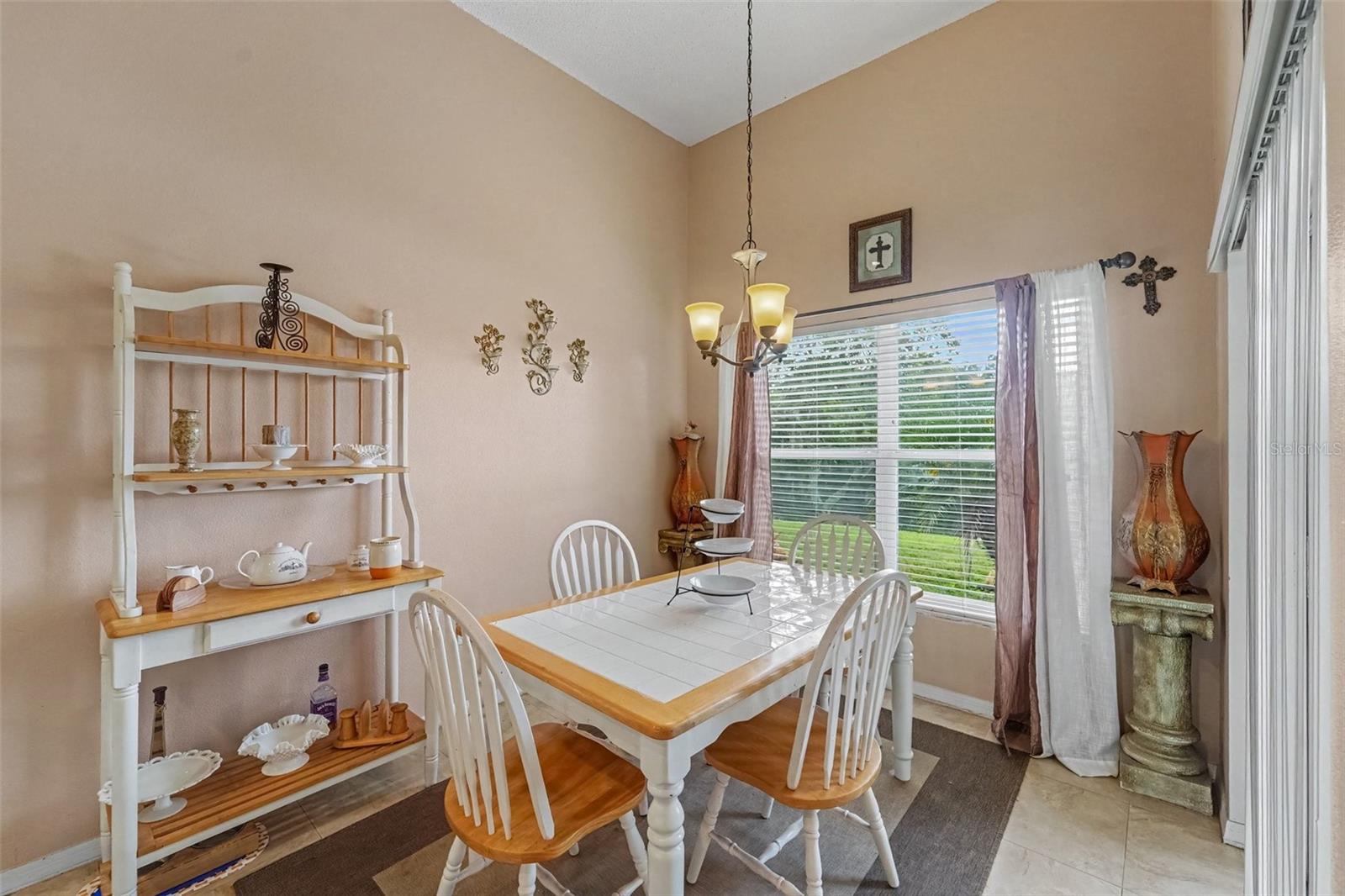 13522 WHITE ELK LOOP