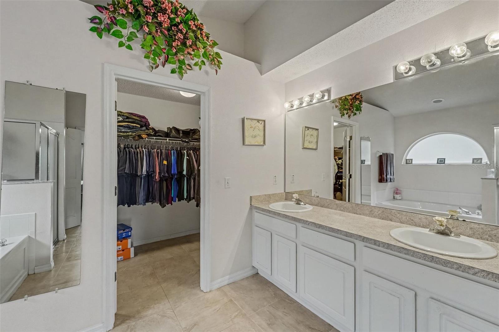 13522 WHITE ELK LOOP