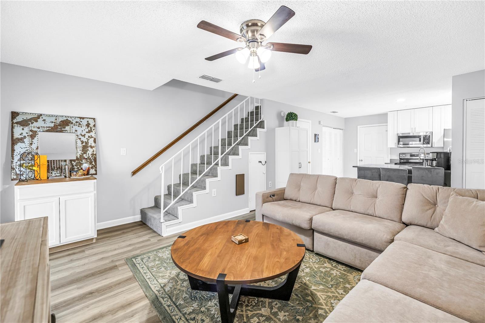 6240 OAK CLUSTER CIR