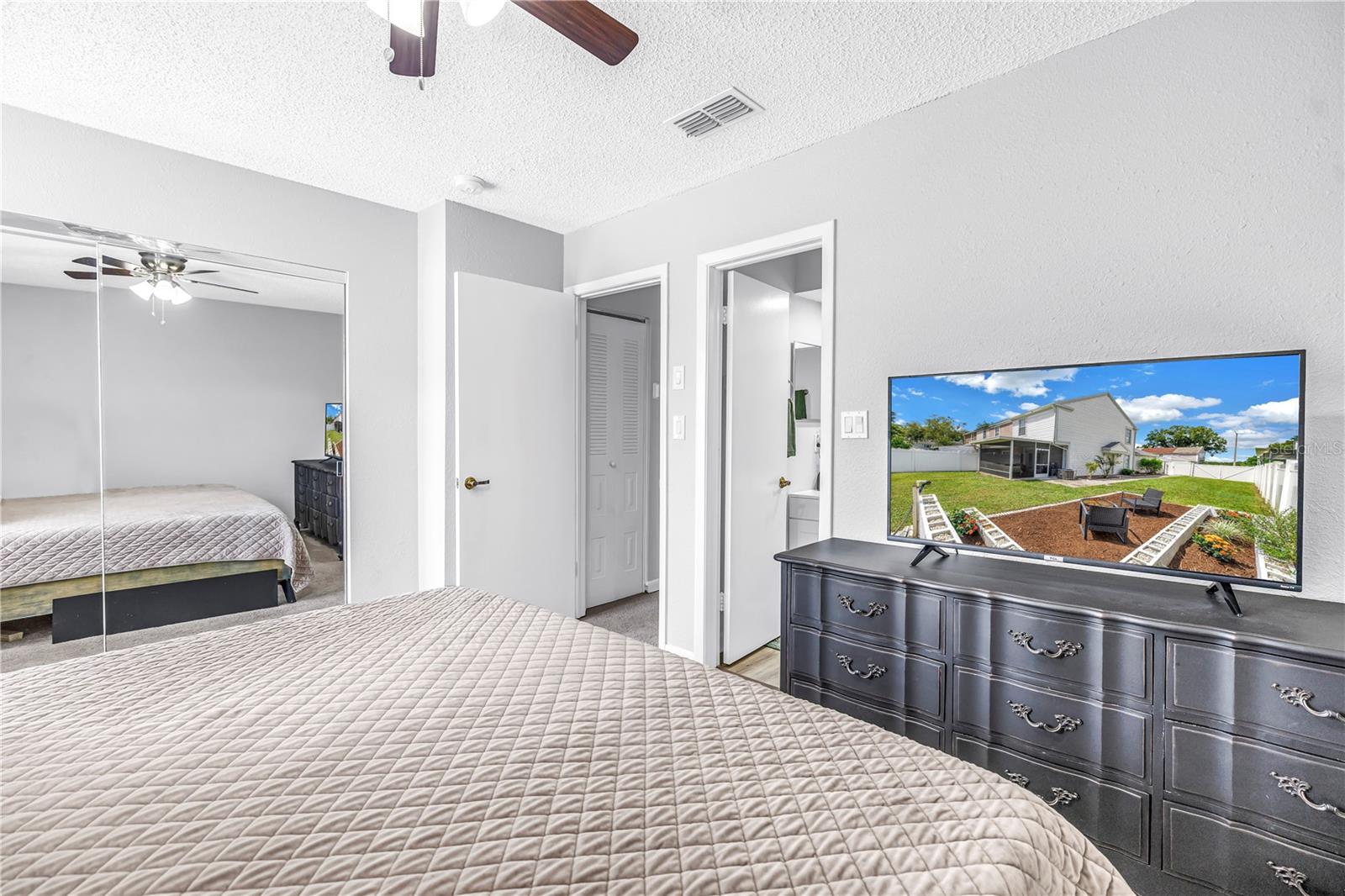 6240 OAK CLUSTER CIR