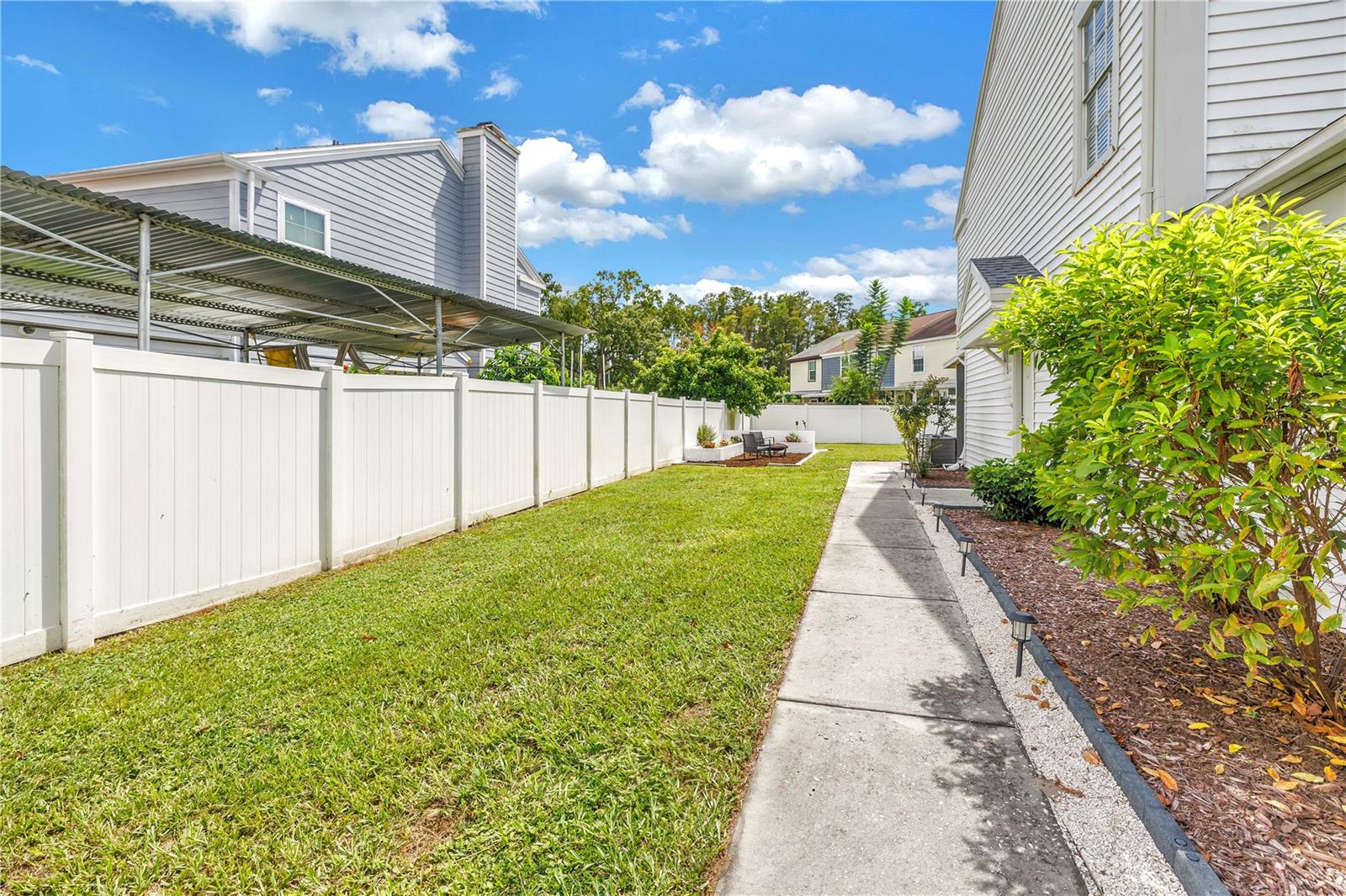6240 OAK CLUSTER CIR