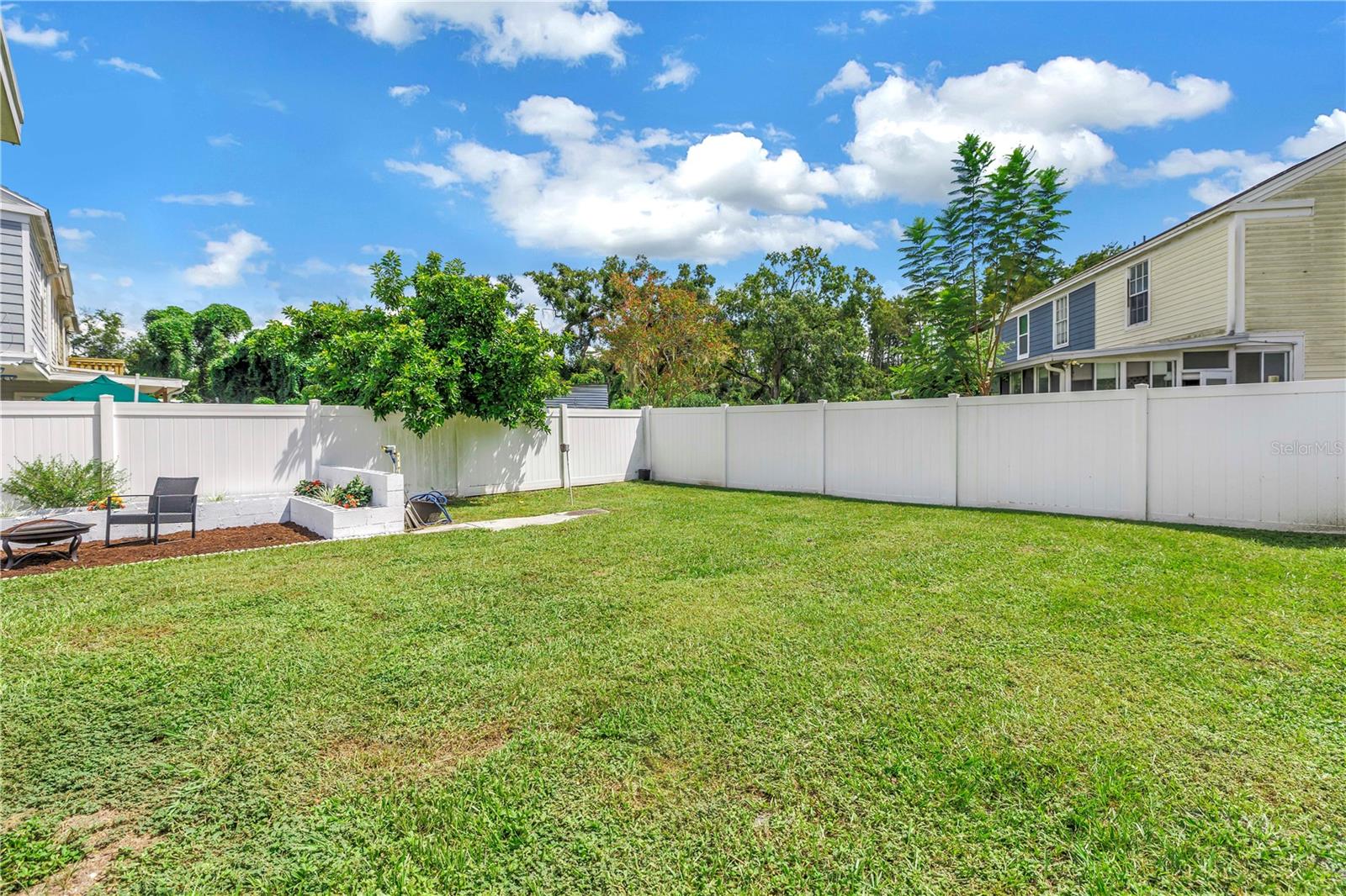 6240 OAK CLUSTER CIR