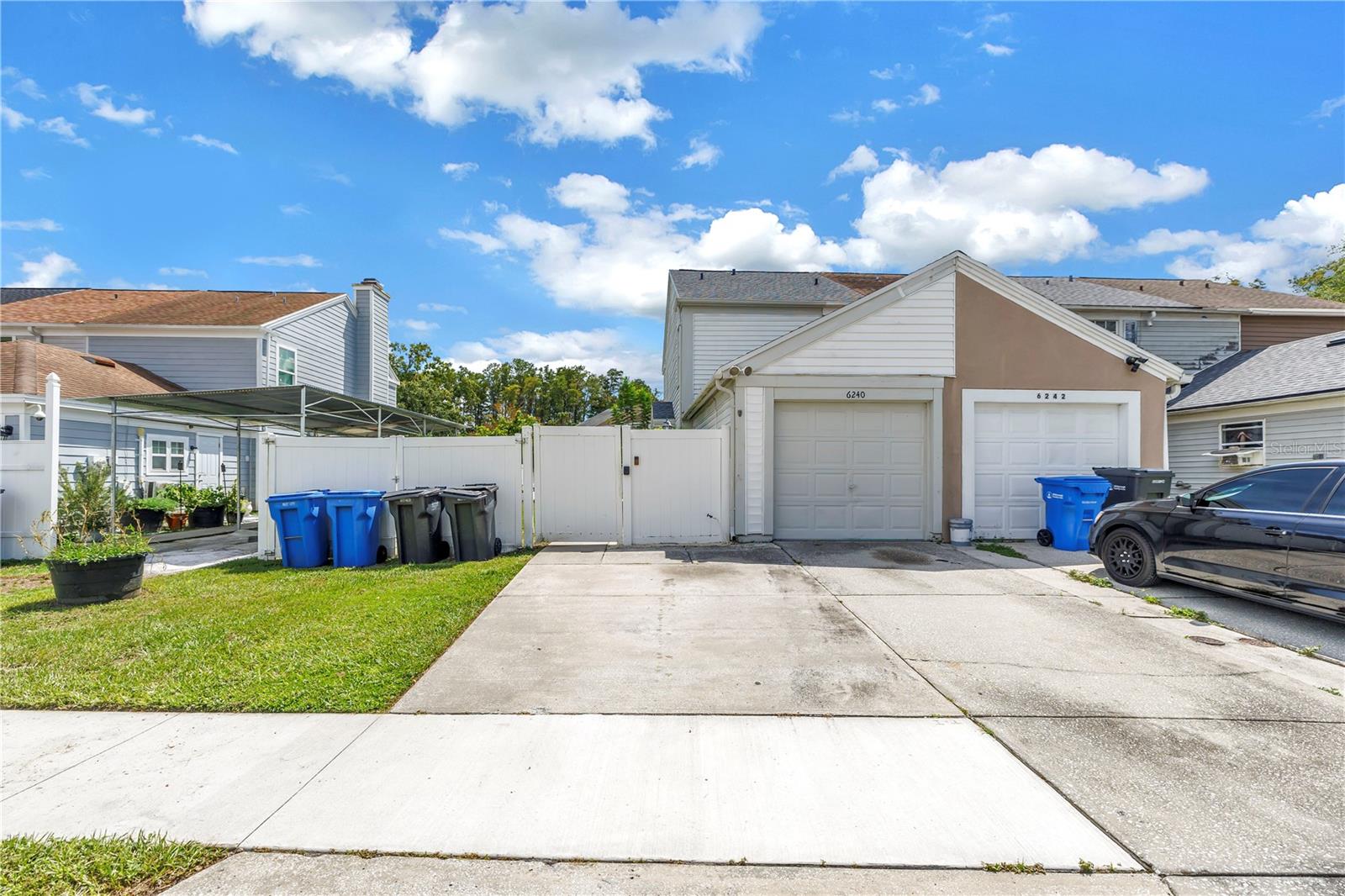 6240 OAK CLUSTER CIR