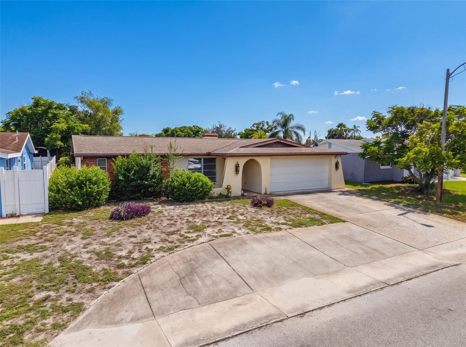 9916 Lake Chrise Ln, Port Richey