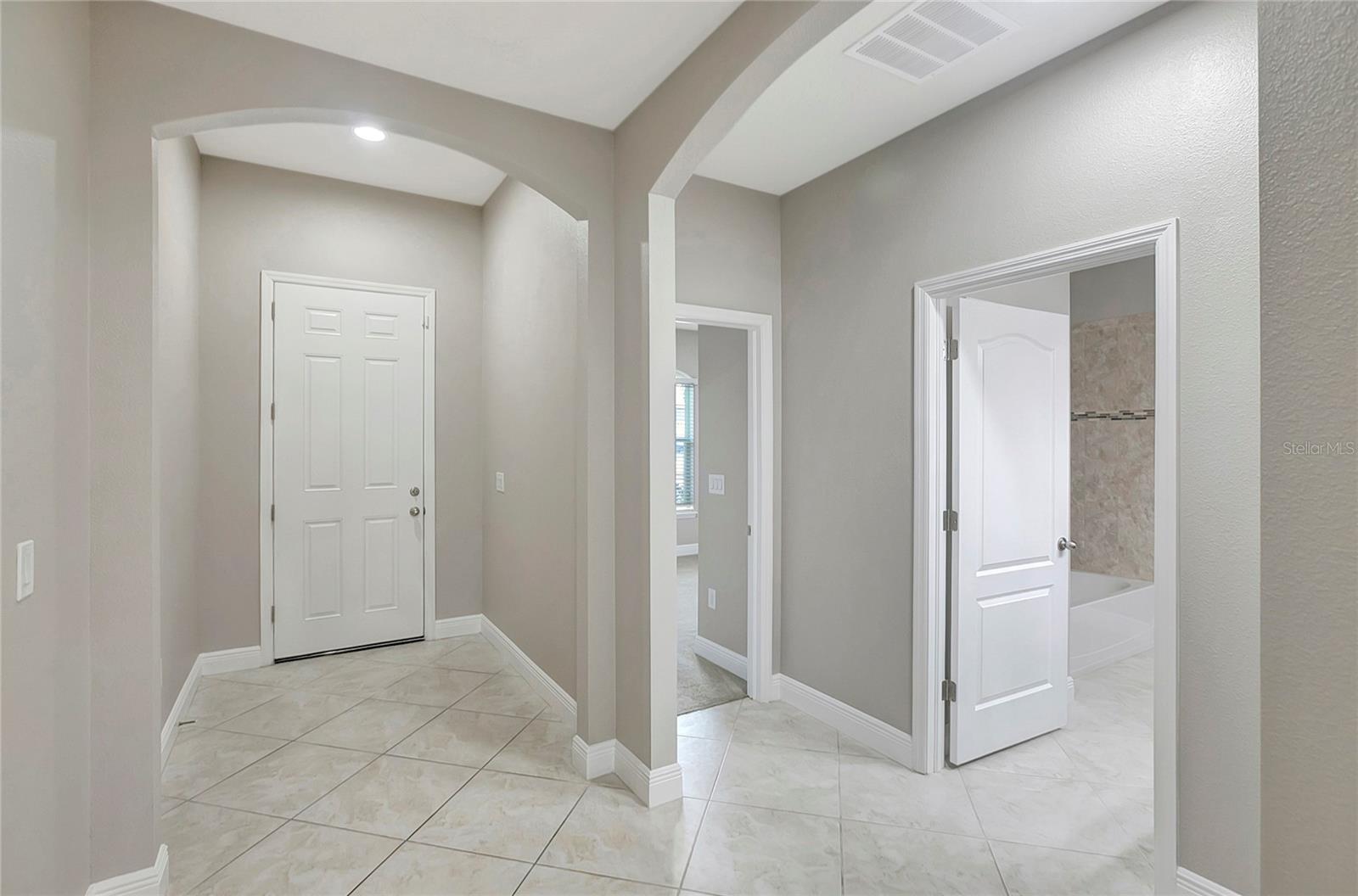 5028 INSHORE LANDING DR