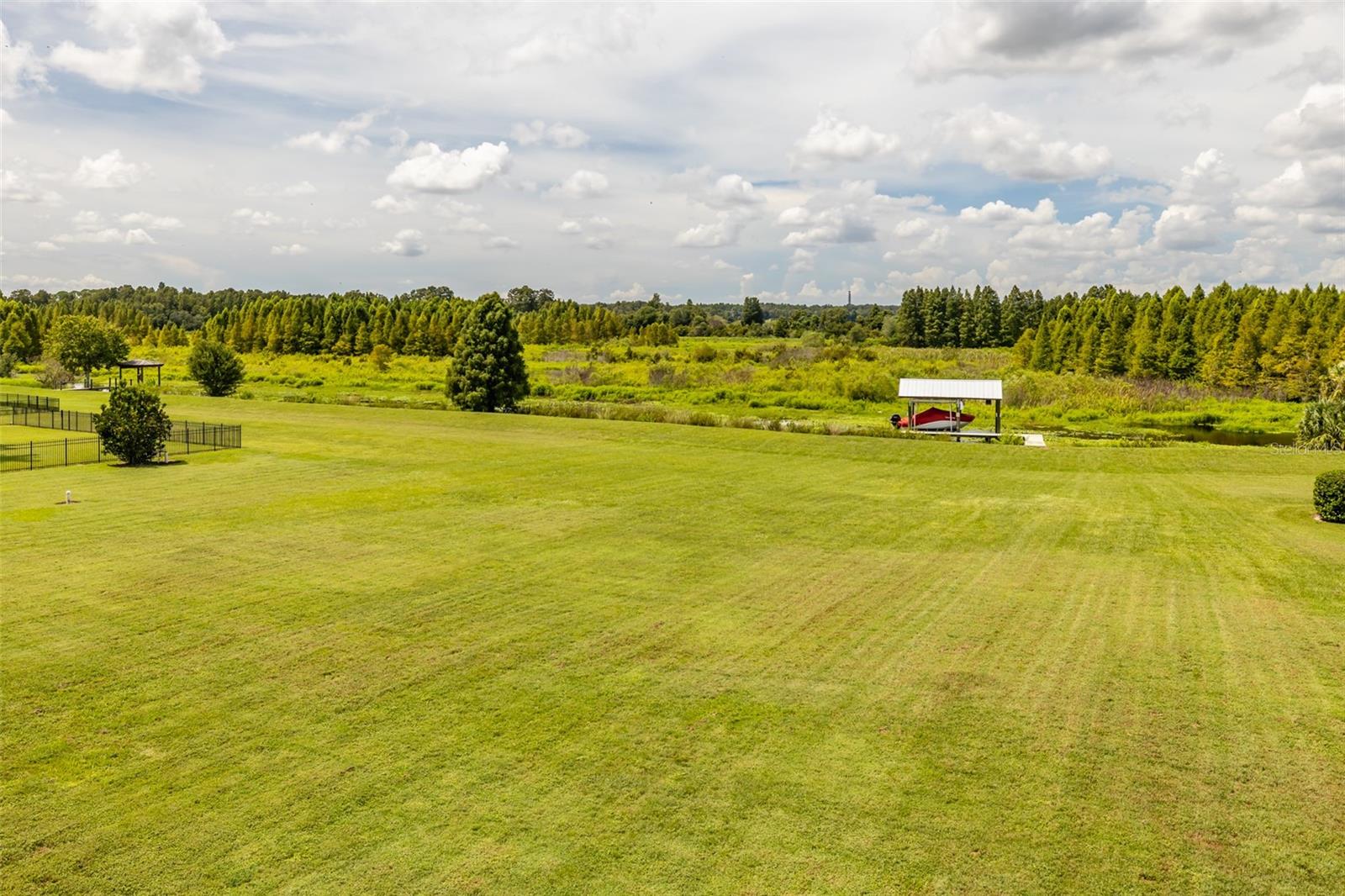 10501 BROADLAND PASS