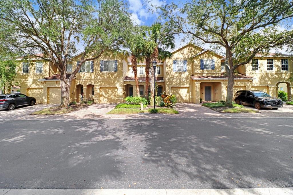 9228 STONE RIVER PL