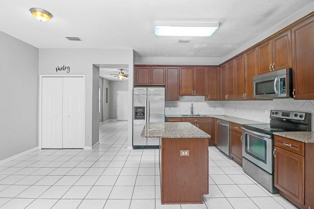 9228 STONE RIVER PL