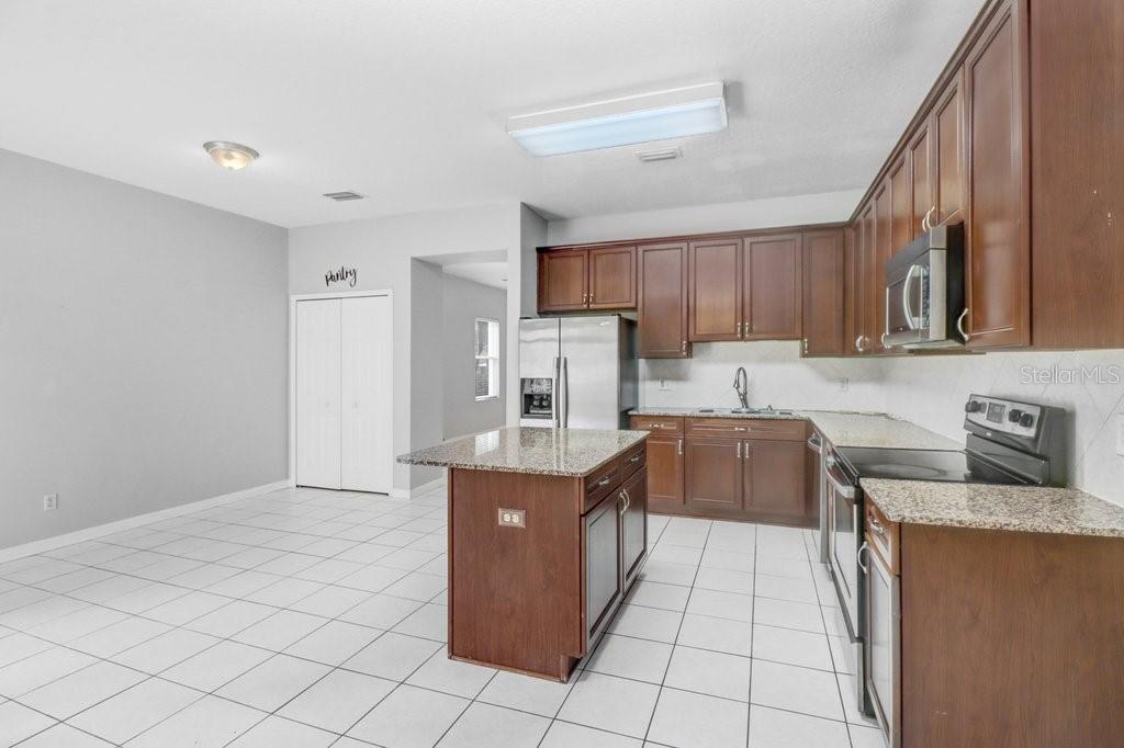 9228 STONE RIVER PL