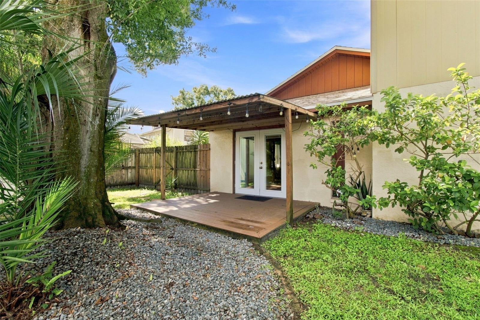 4607 CLOVERLAWN DR
