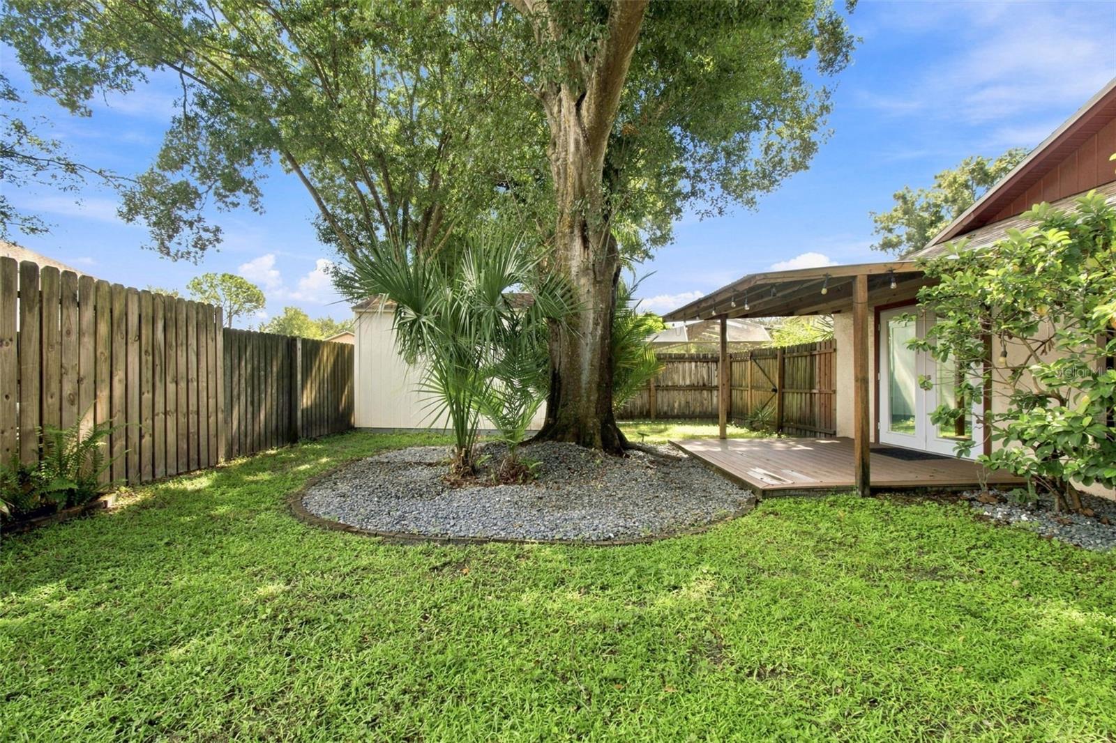 4607 CLOVERLAWN DR