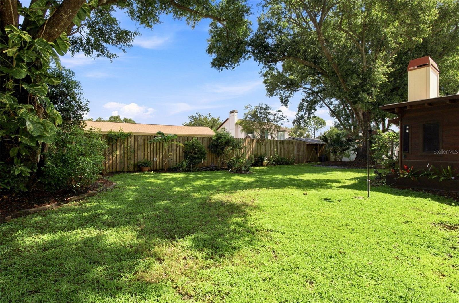 4607 CLOVERLAWN DR