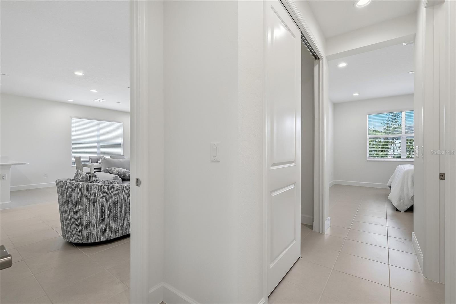 32565 VENETO PL