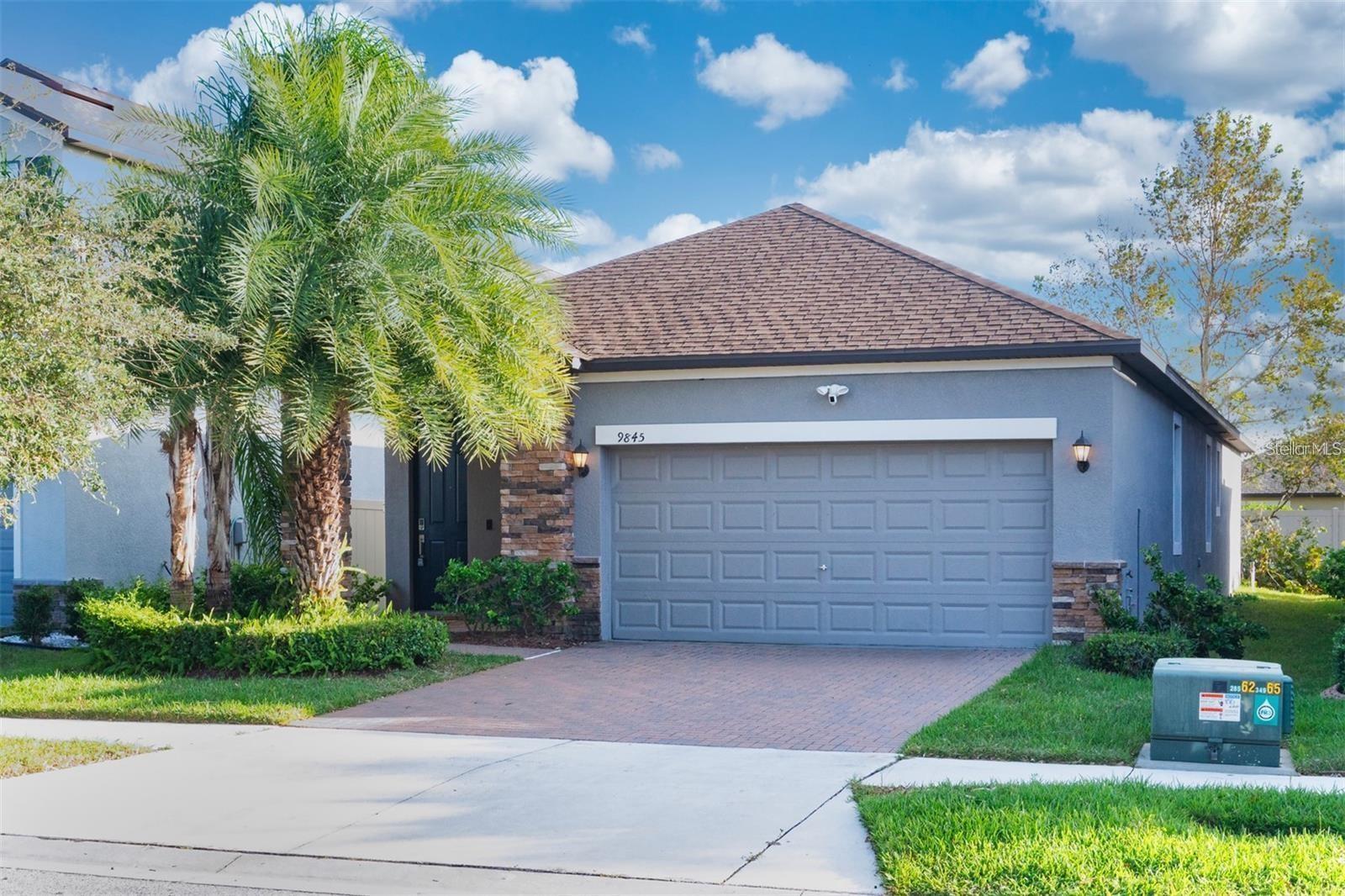 9845 Ivory Dr, Sun City Center