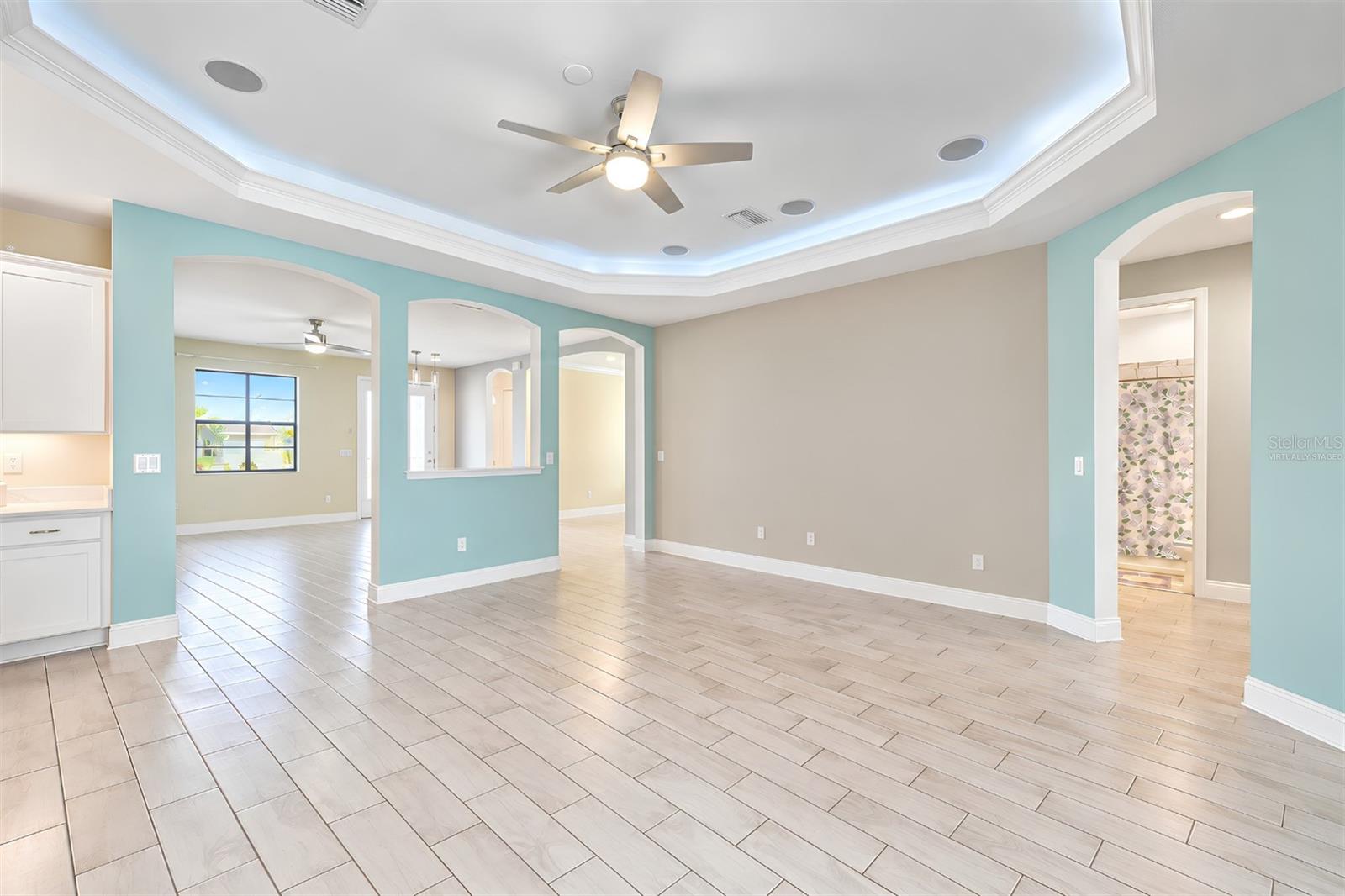 4024 SALIDA DELSOL DR