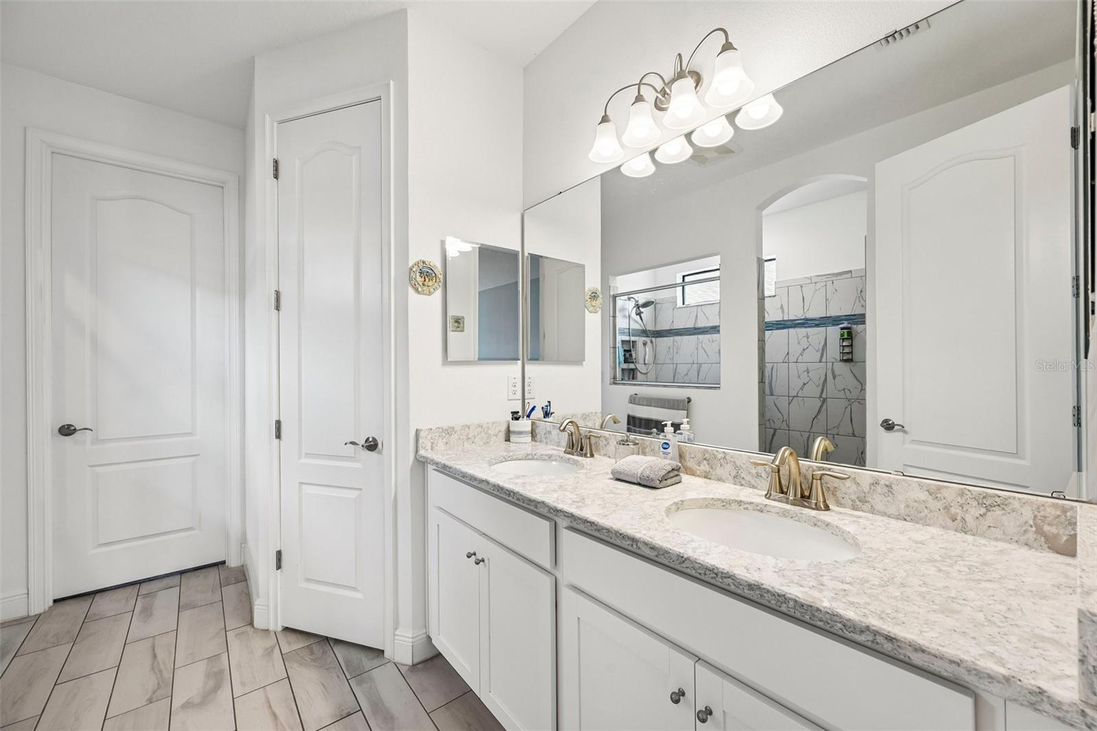 4024 SALIDA DELSOL DR