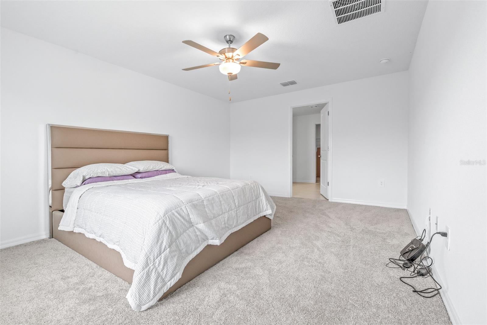 5182 FIDDLE FIG AVE