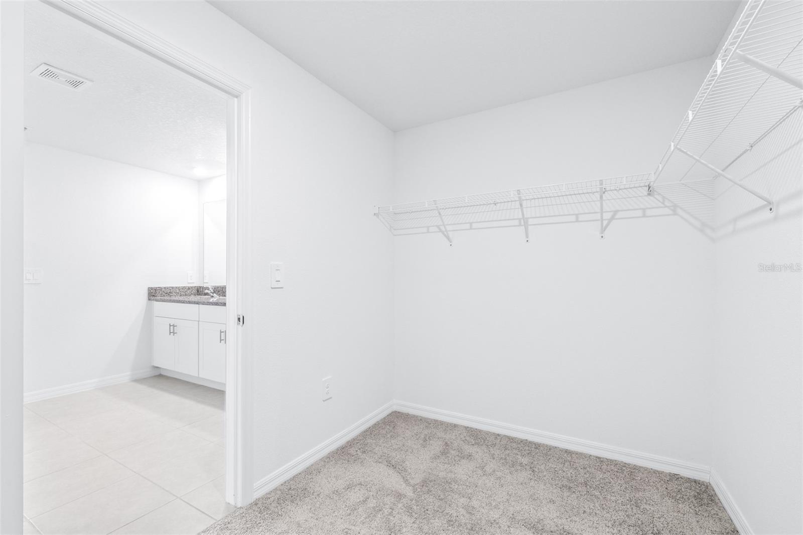 5182 FIDDLE FIG AVE