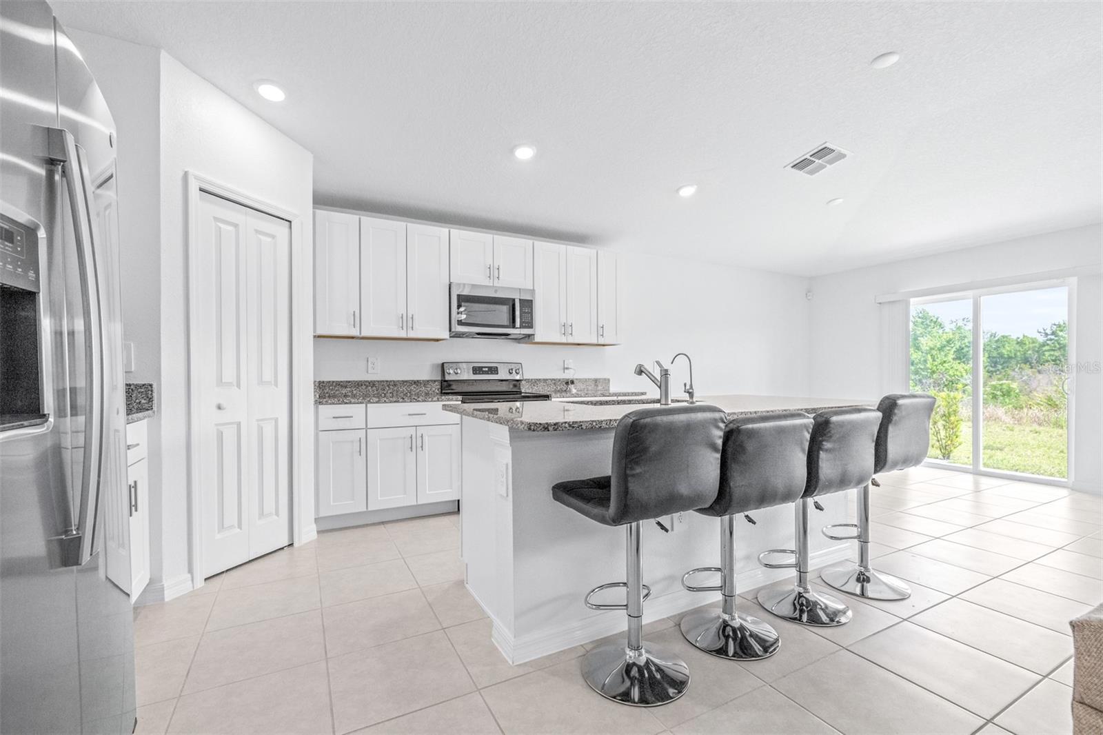 5182 FIDDLE FIG AVE