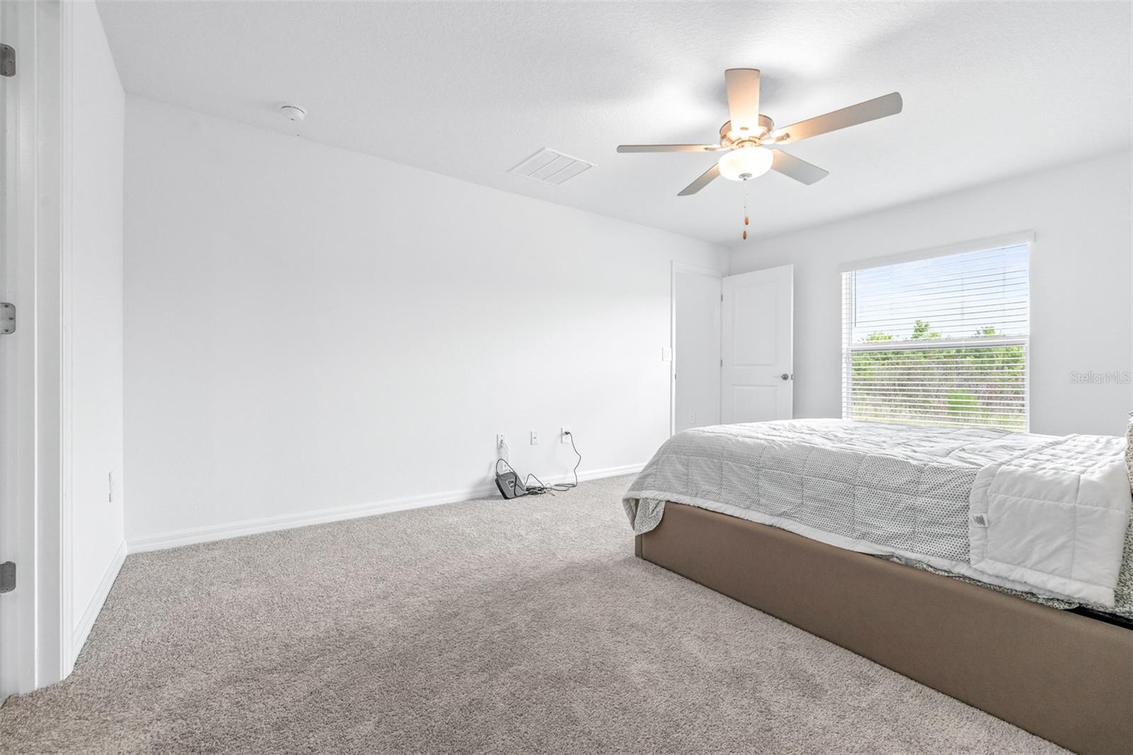 5182 FIDDLE FIG AVE
